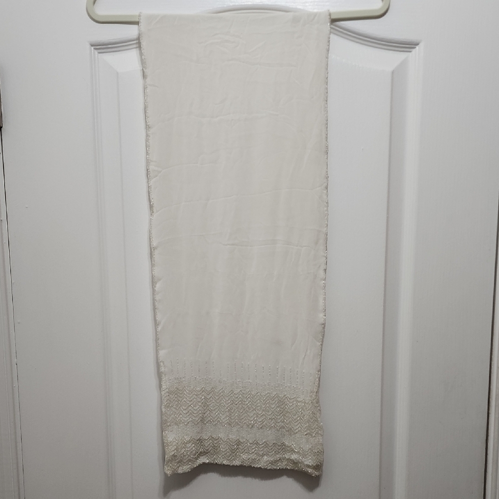 Vintage Elegant White Cream Wrap with Beaded Trim And End Designs Lined